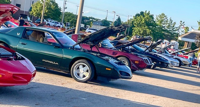 trans am cars lined up 5